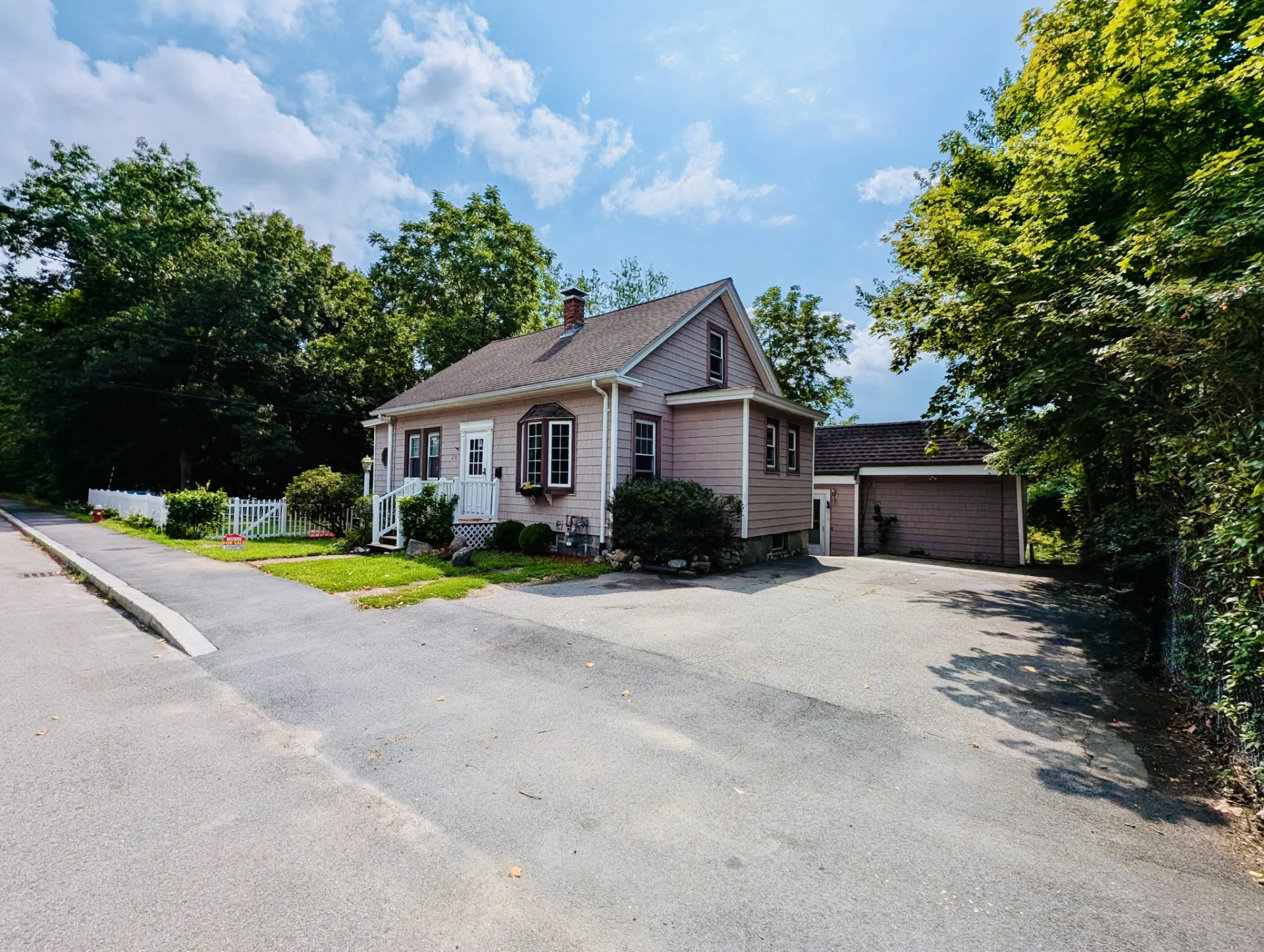 230 Main Street, Chelmsford, Massachusetts