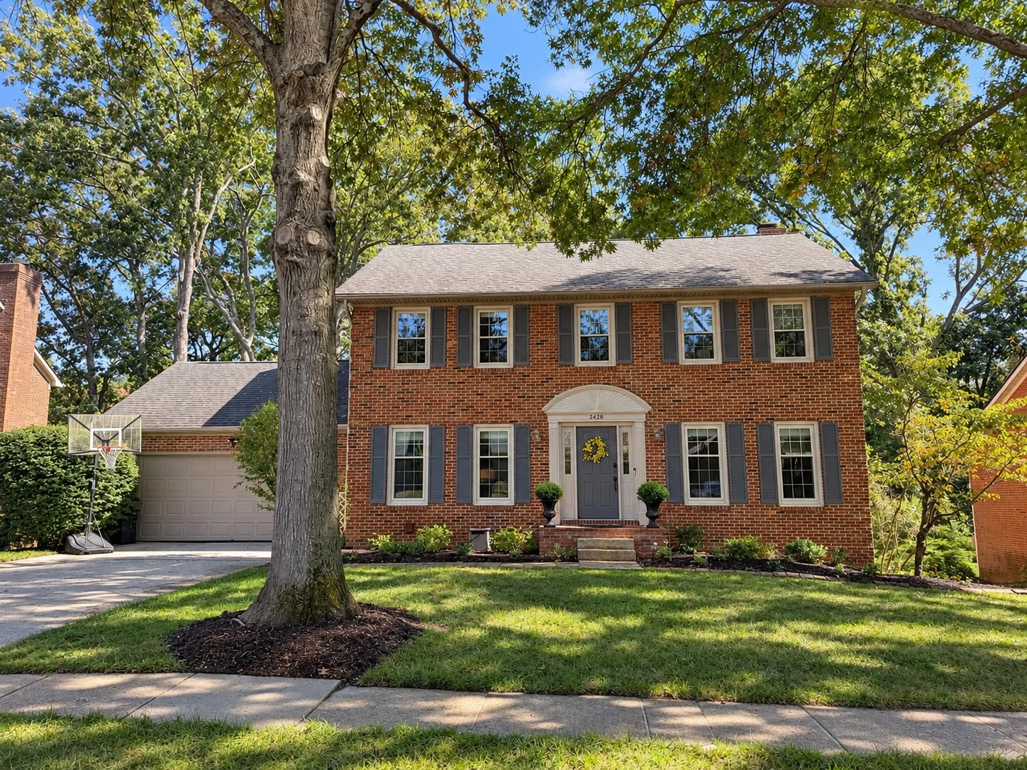 2428 WOODFIELD CIR, Lexington, Kentucky - 1