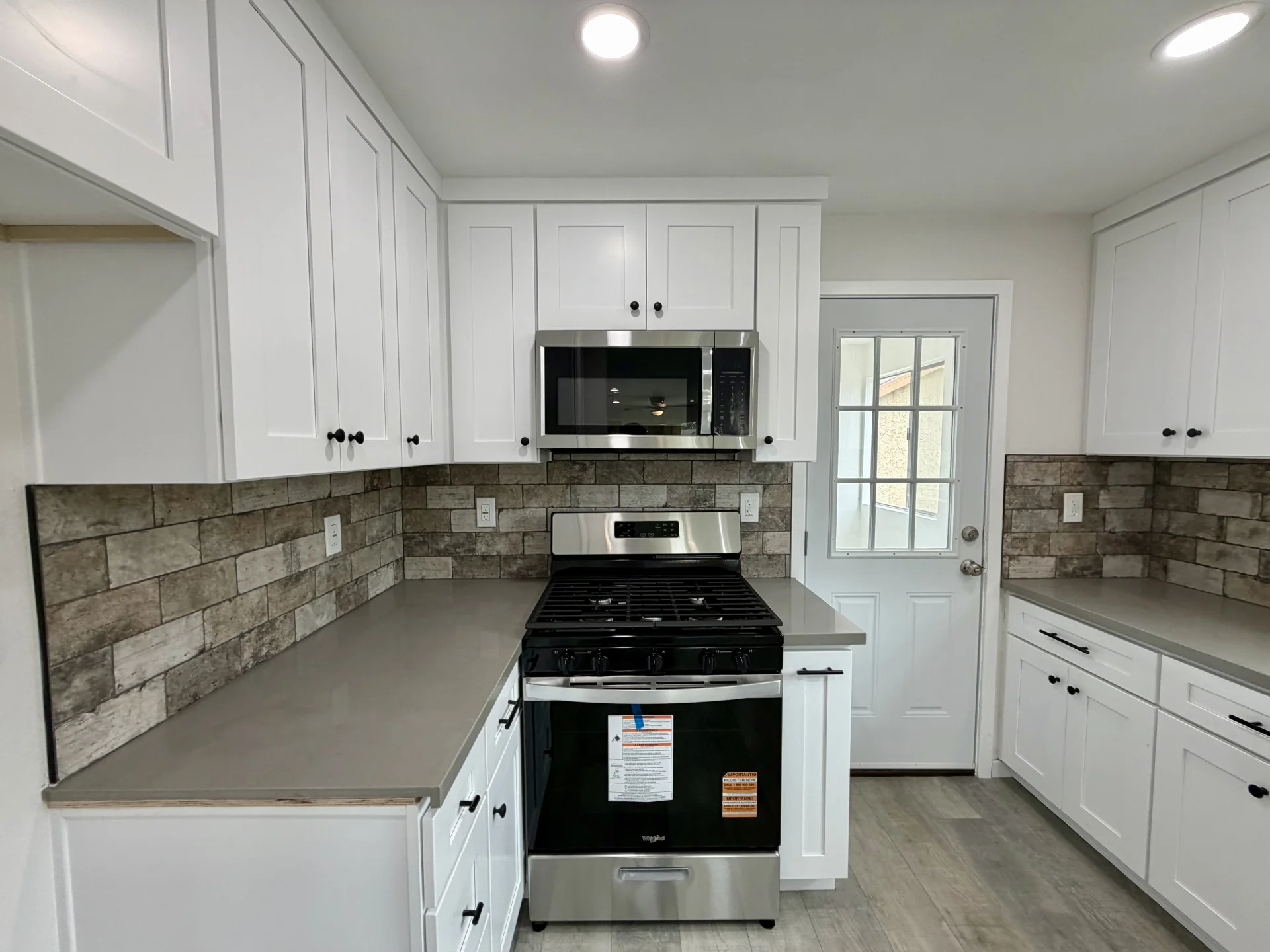 743 East 3rd Street photo 5