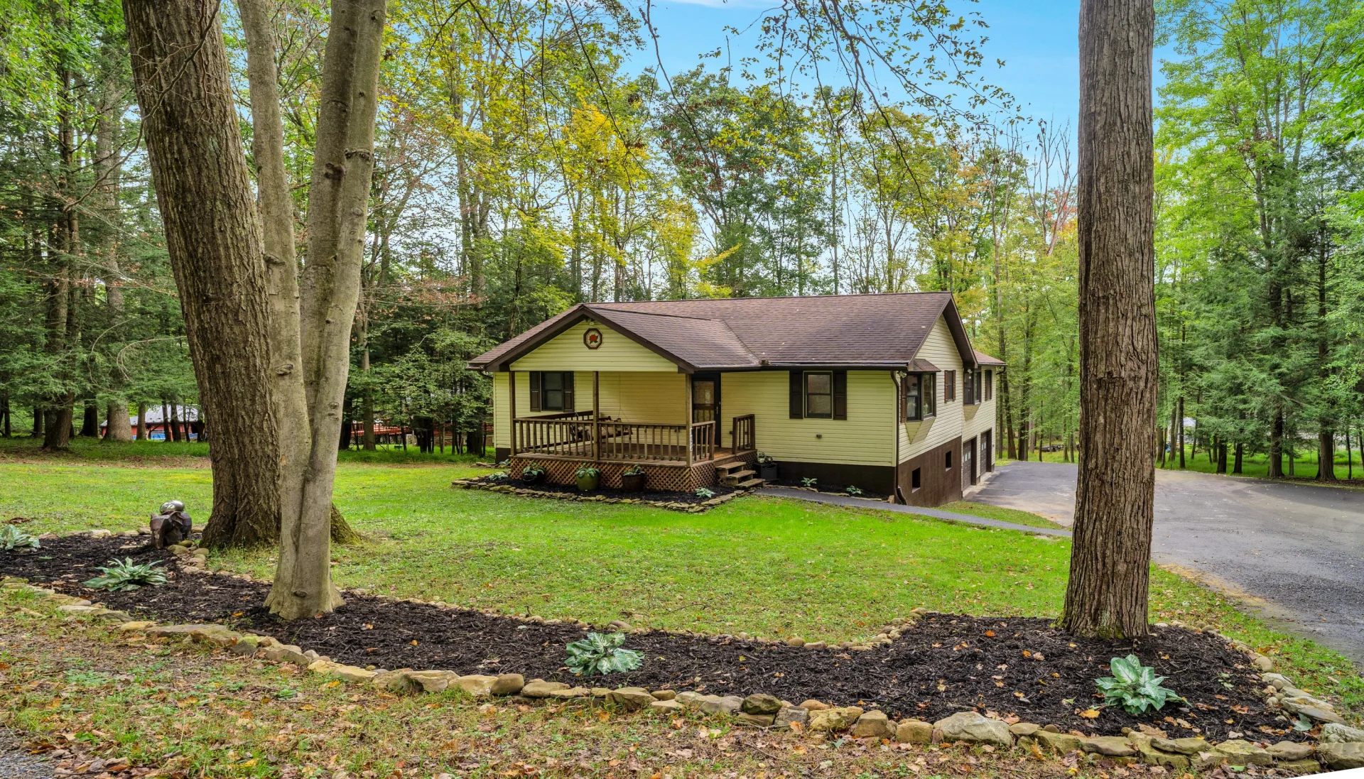 132 Hoot Owl Lane photo 3