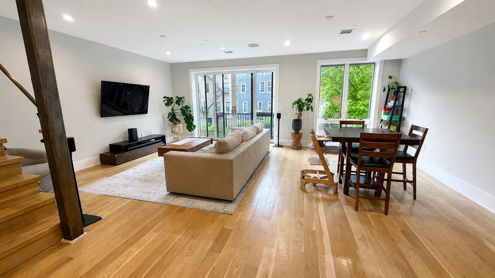 411 Monroe Street photo 4