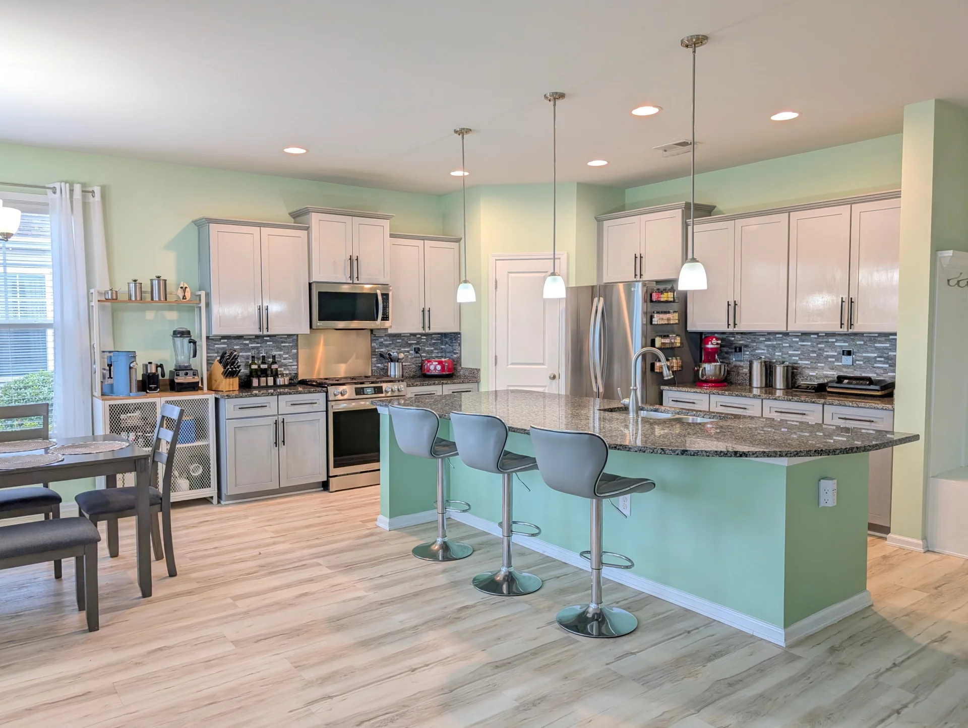 4261 Livorn Loop photo 4