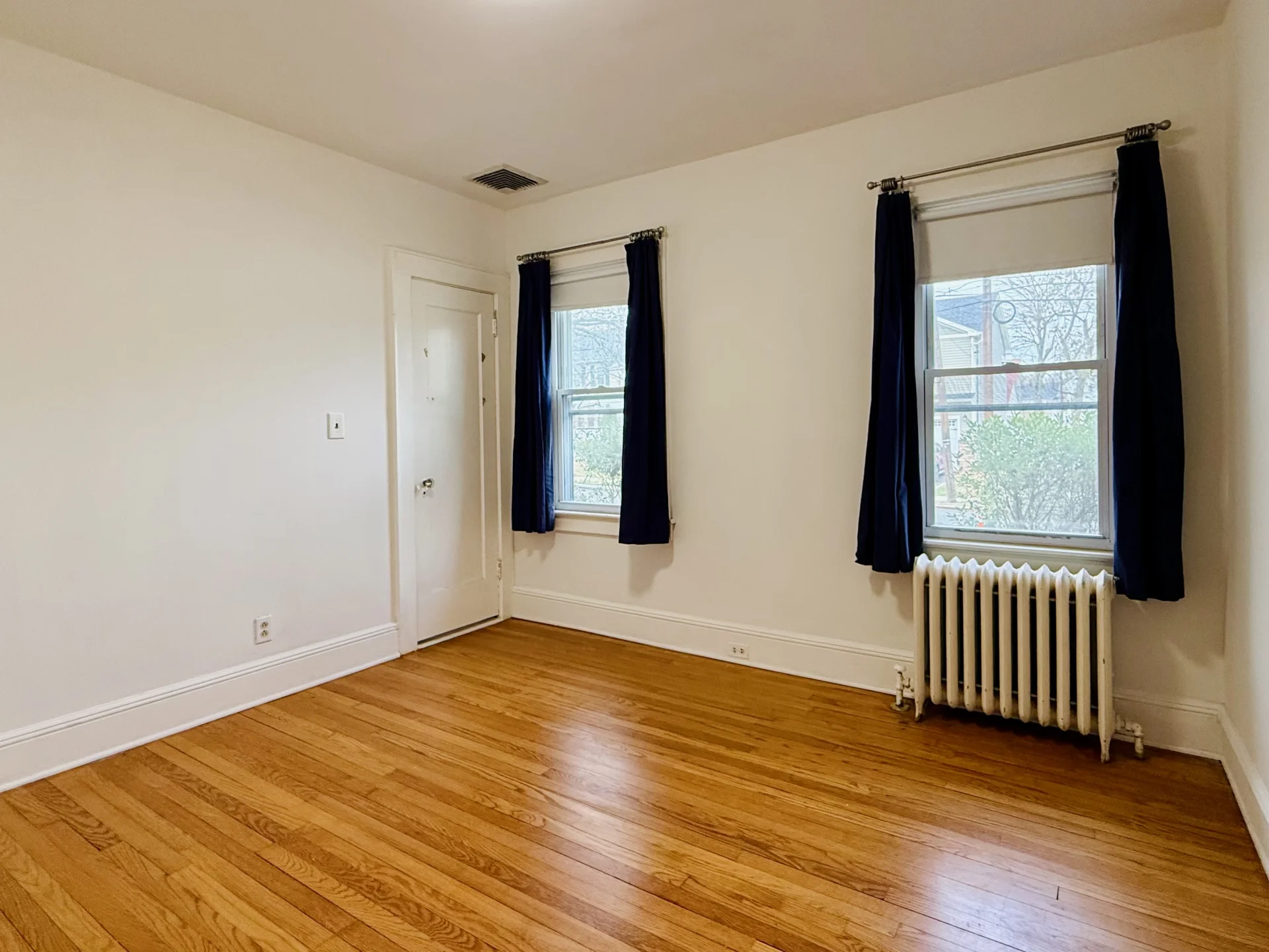 23 Lincoln Ave W photo 7