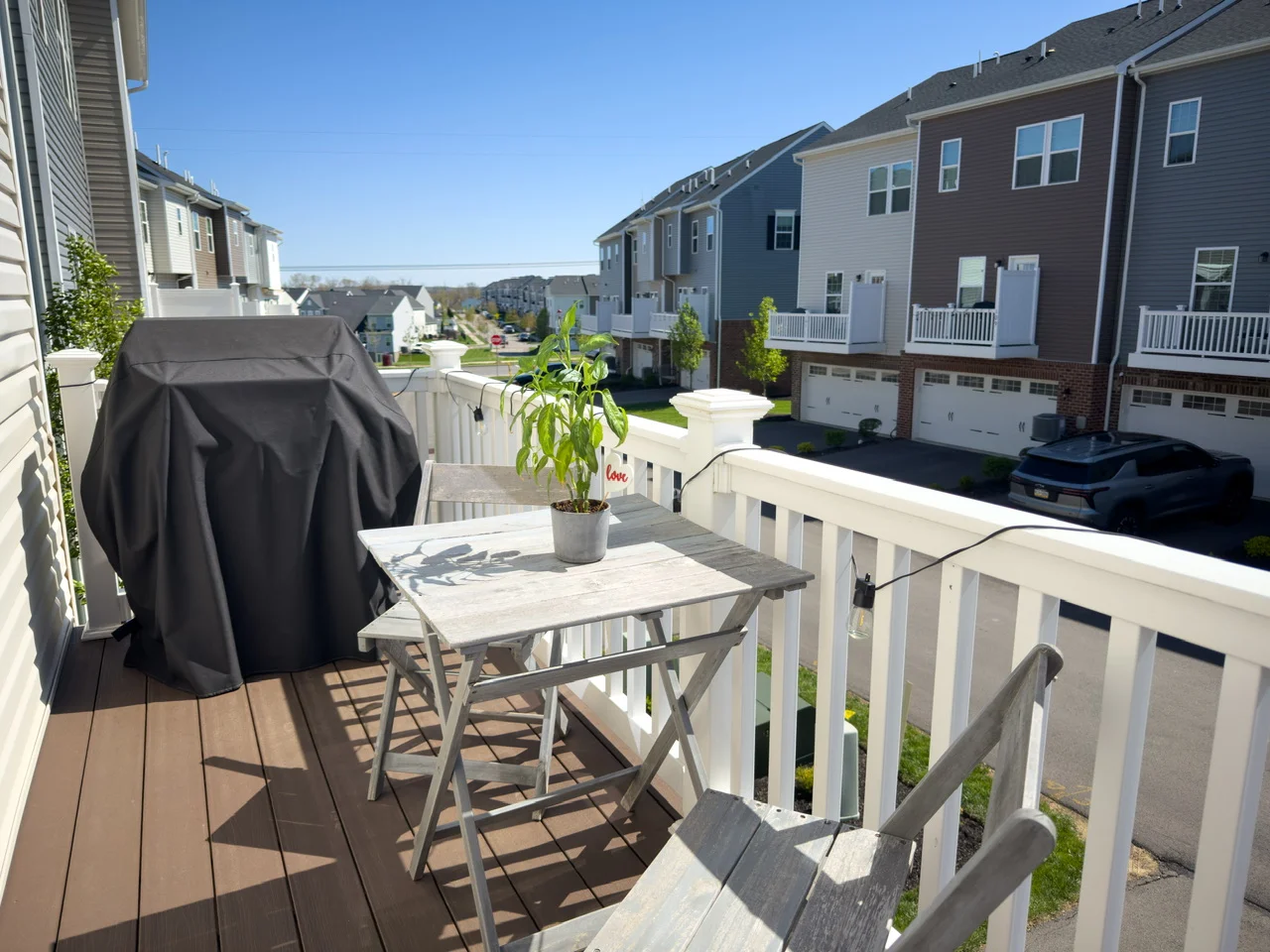 215 Amon St photo 7