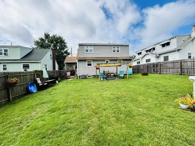 818 Price Avenue photo 2